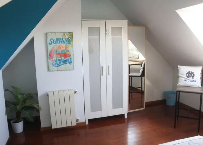 Hostel Surf Χιχόν