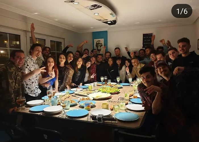 Auberge de jeunesse Surf *